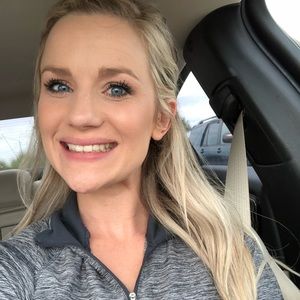 Meet your Posher, Danette